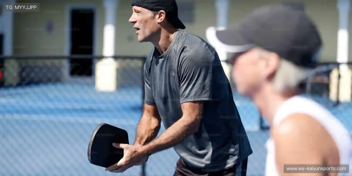 🏆冠军同款，周边好物助你闪耀赛场！