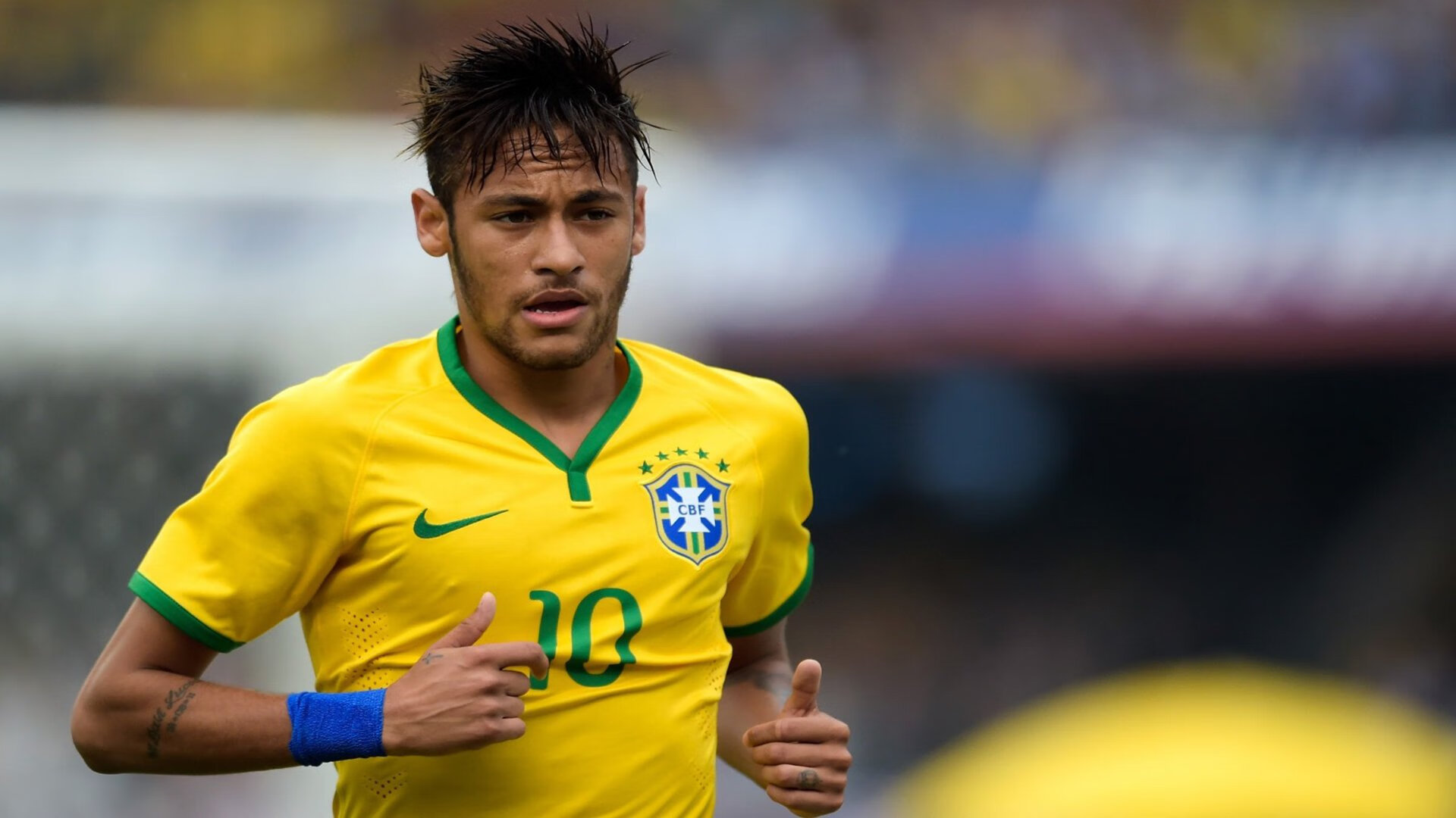 混合泳项目突尼斯女将表现均衡，女子混合泳名将